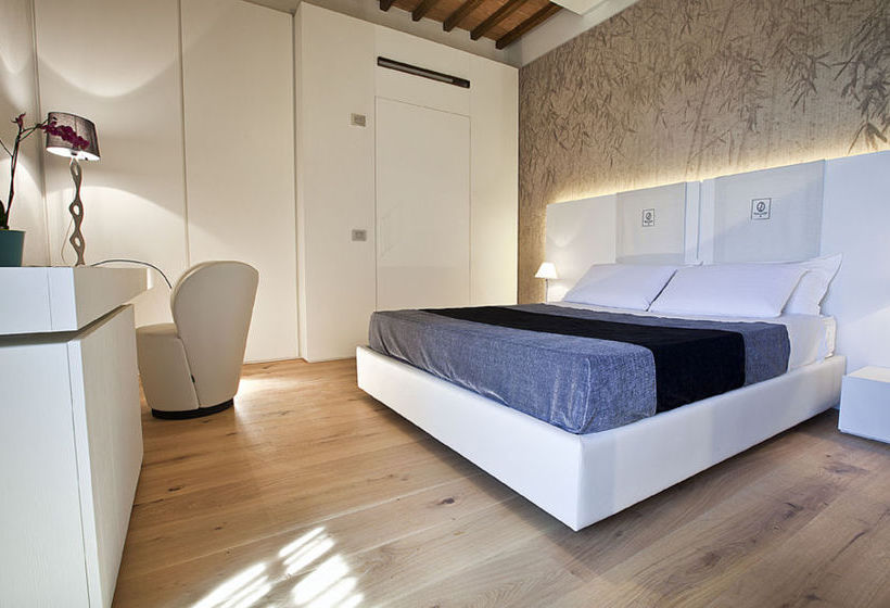 בית מלון כפרי Spa Resort Fonte Alla Lepre