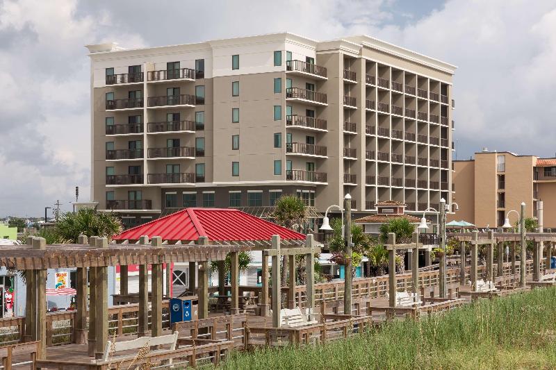 Отель Hampton Inn & Suites Carolina Beach Oceanfront