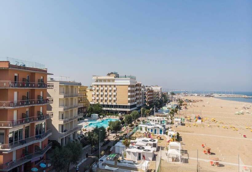 فندق International