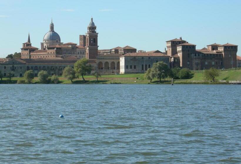 בית מלון כפרי Leon D Oro