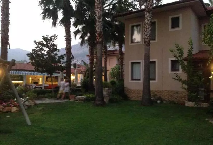 Hotel Nirvana