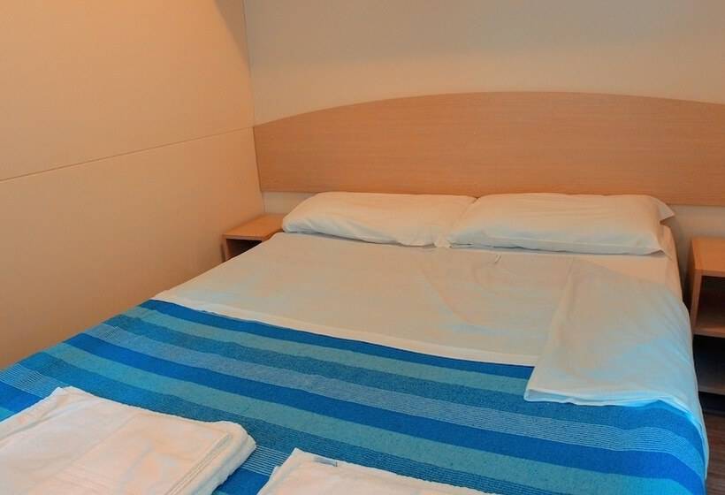 בית מלון כפרי Spinnaker