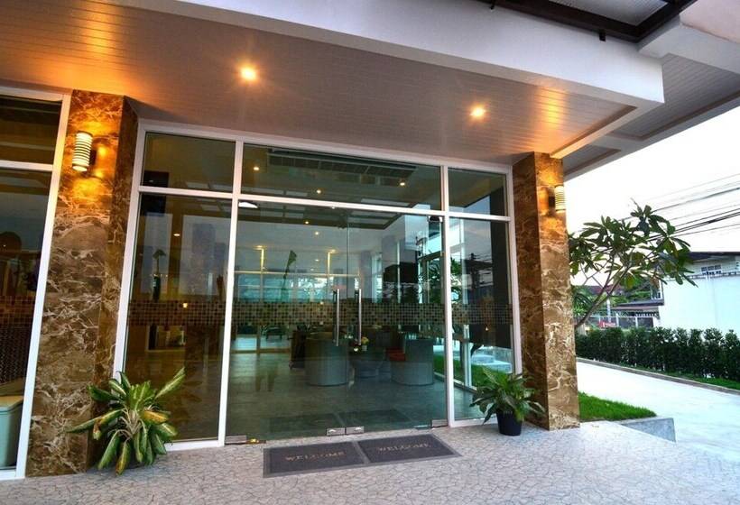 Отель The Bliss Loei Living