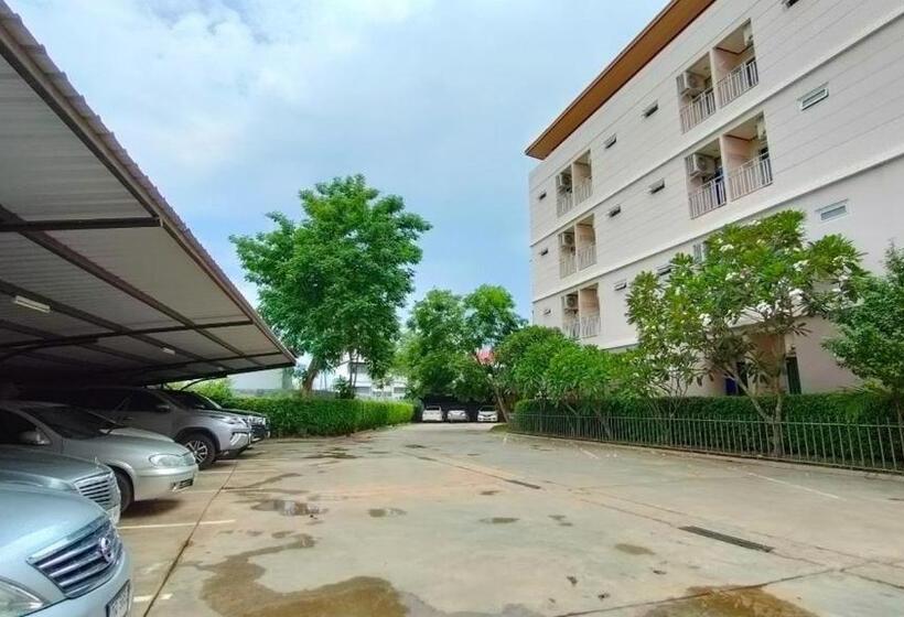 Отель The Bliss Loei Living