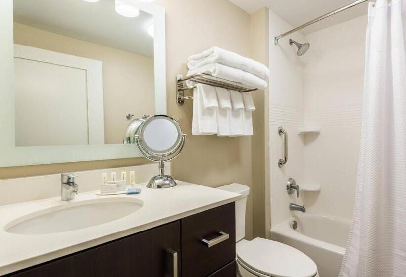 فندق Towneplace Suites By Marriott Latham Albany Airport