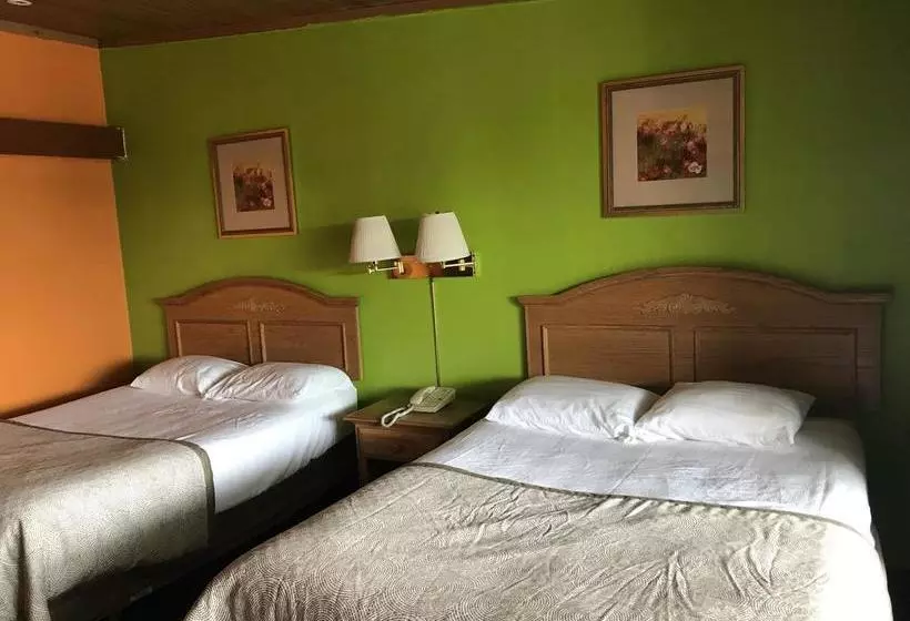 モーテル Karakahl Country Inn