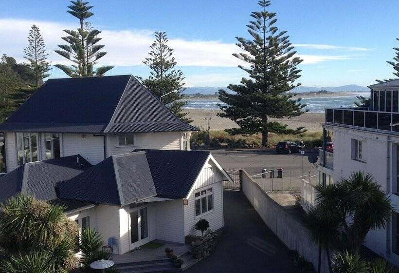 펜션 Cave Rock Guest House