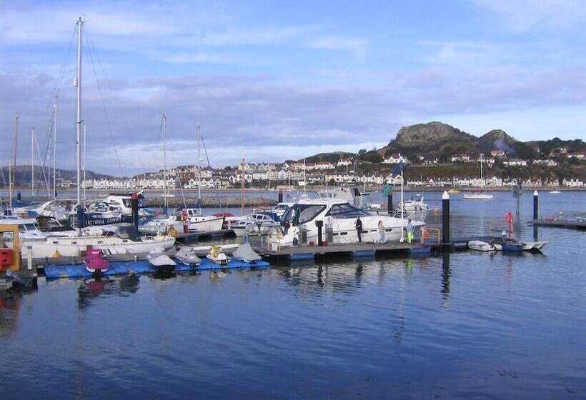 Пансион Glan Heulog Guest House