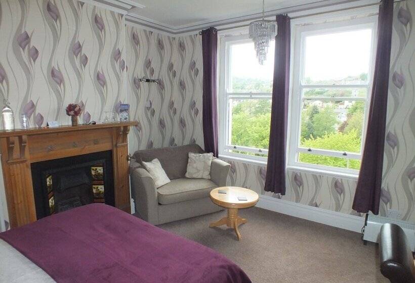 Пансион Glan Heulog Guest House