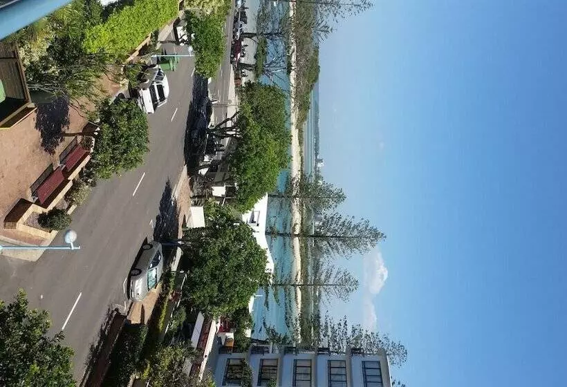 Tranquil Shores Holiday Apartments