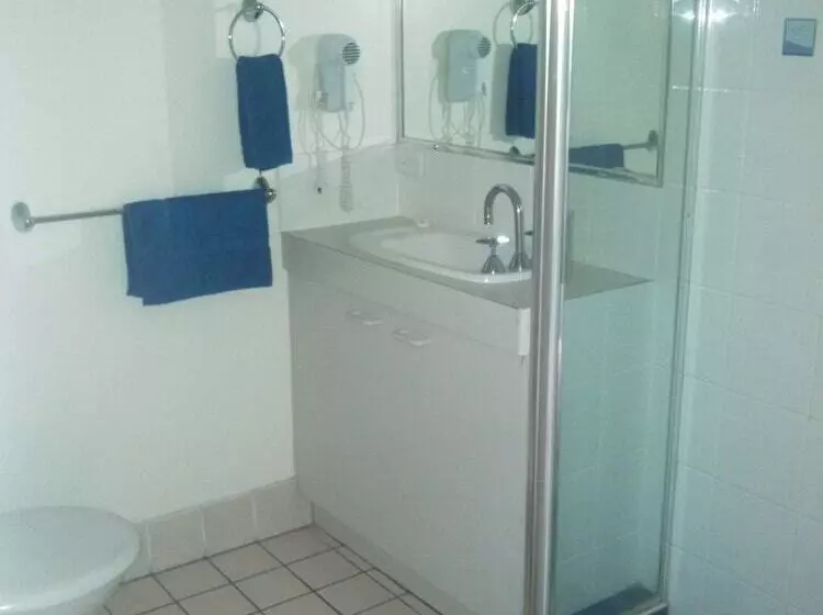 Tranquil Shores Holiday Apartments