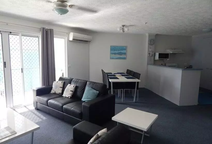 Tranquil Shores Holiday Apartments