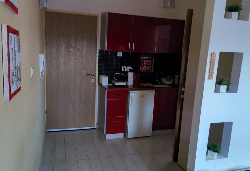 Allenby 2 Bed & Breakfast