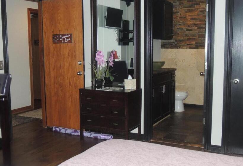 צימר The Whispering Pines Inn