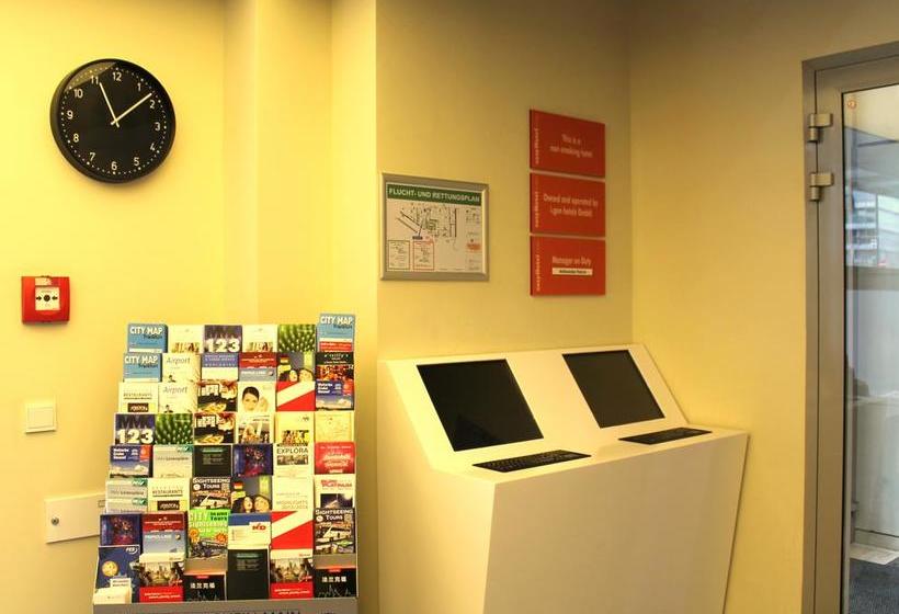 Отель Düsseldorfer Hof