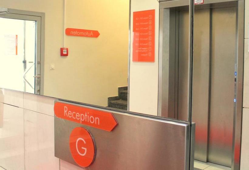 Отель Düsseldorfer Hof