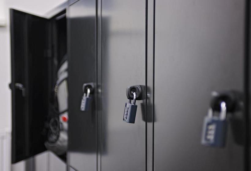 Отель Düsseldorfer Hof