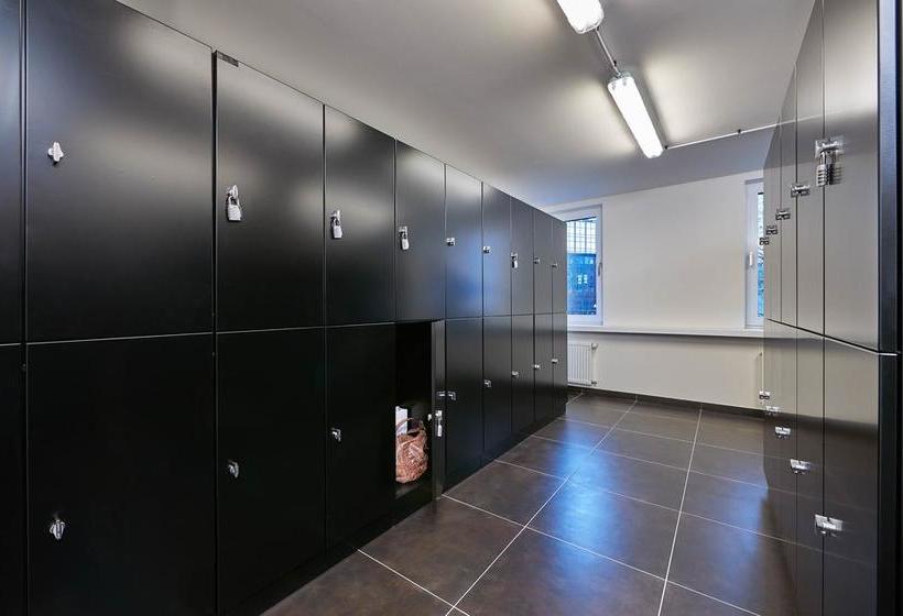 Отель Düsseldorfer Hof