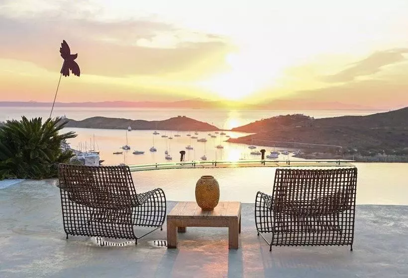 Hôtel Aigis Suites
