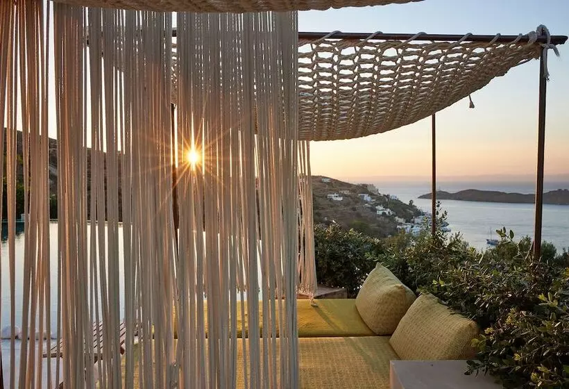 Hôtel Aigis Suites