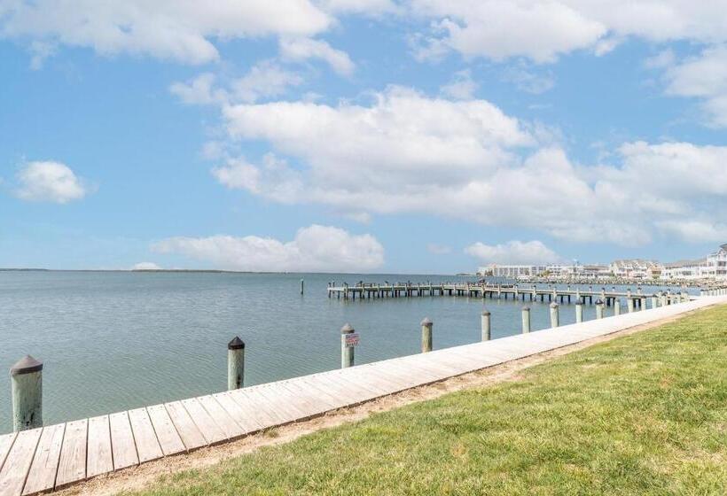 فندق Bay Club Resort