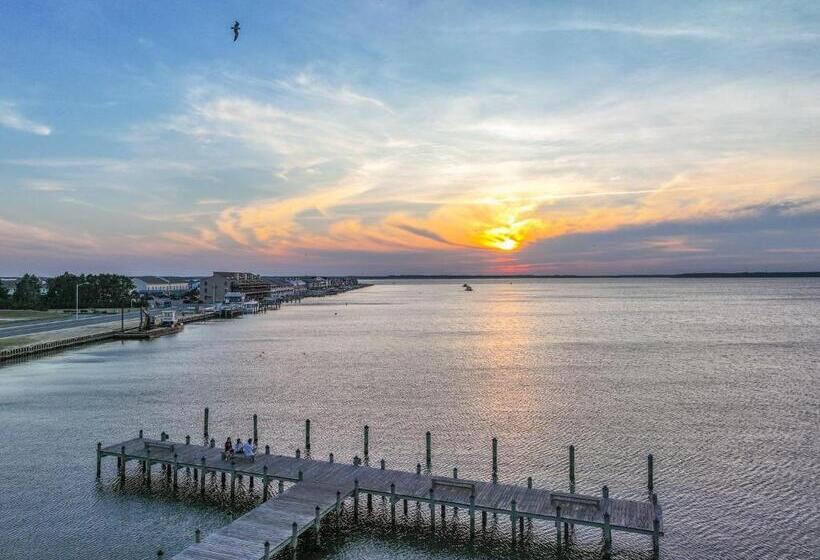 فندق Bay Club Resort