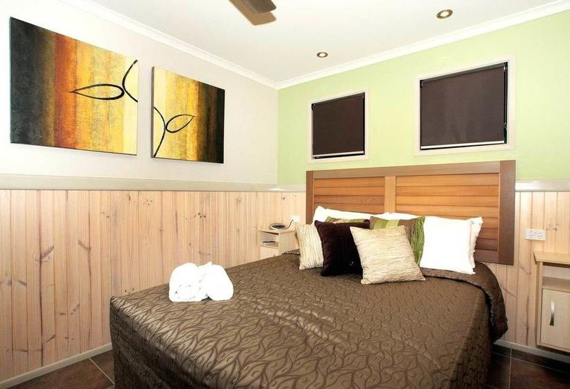 酒店 Burleigh Beach Tourist Park