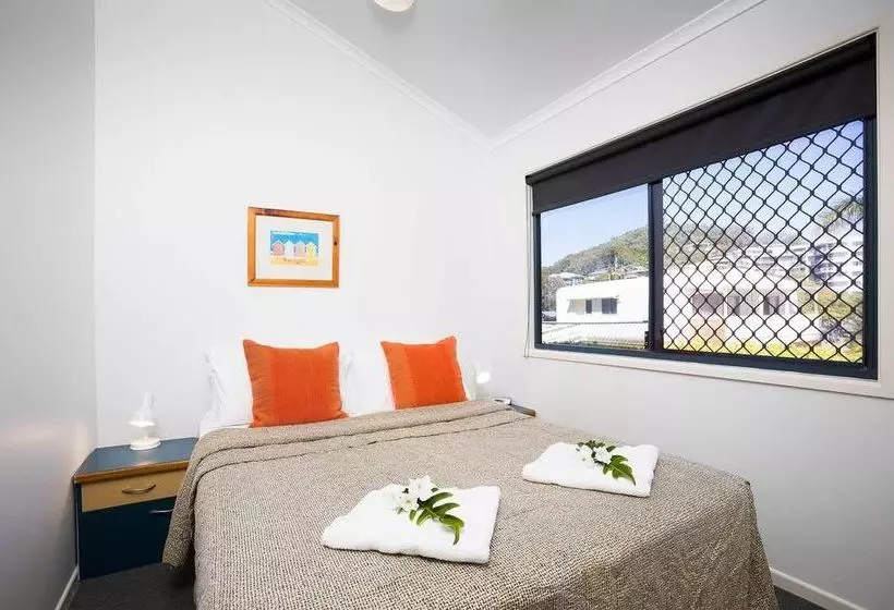 ホテル Burleigh Beach Tourist Park