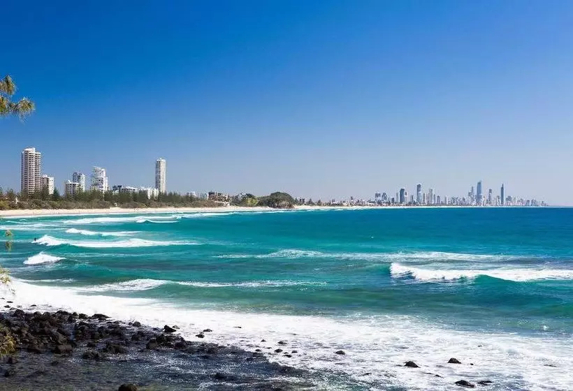 ホテル Burleigh Beach Tourist Park