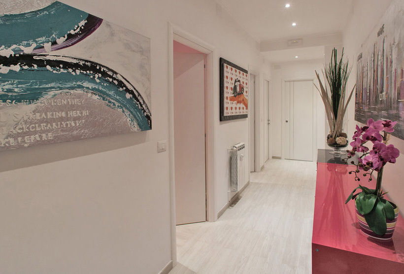 בית מלון כפרי Chroma Italy  Chroma Apt Marconi