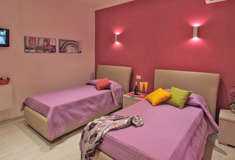 בית מלון כפרי Chroma Italy  Chroma Apt Marconi