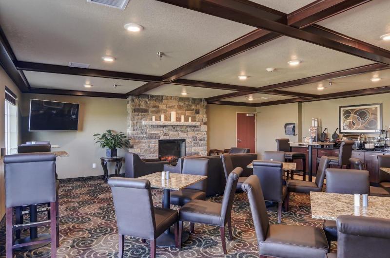 酒店 Cobblestone Inn And Suites   Eaton