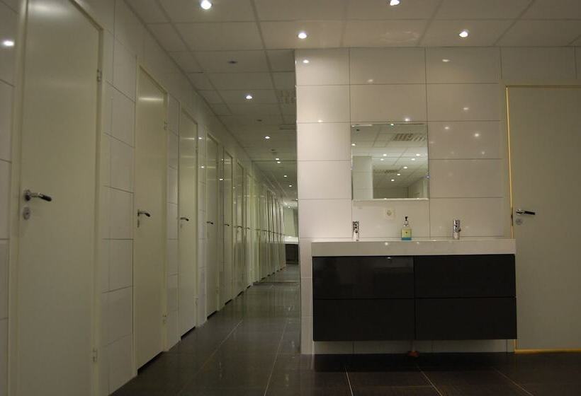 هتل L Centralstation