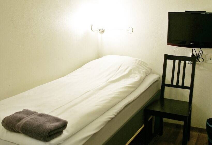 هتل L Centralstation