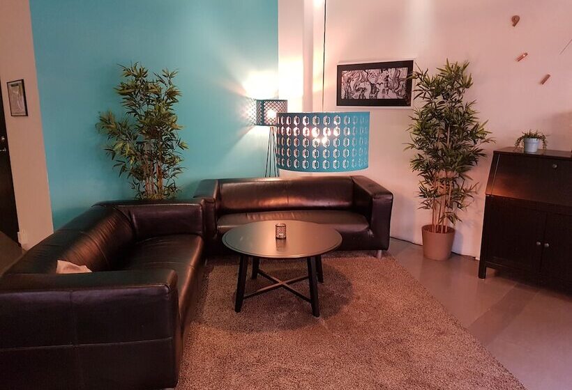 هتل L Centralstation