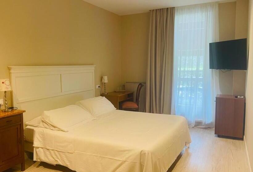 בית מלון כפרי Mon Repos