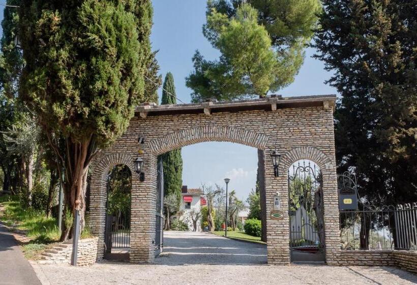 בית מלון כפרי Mon Repos