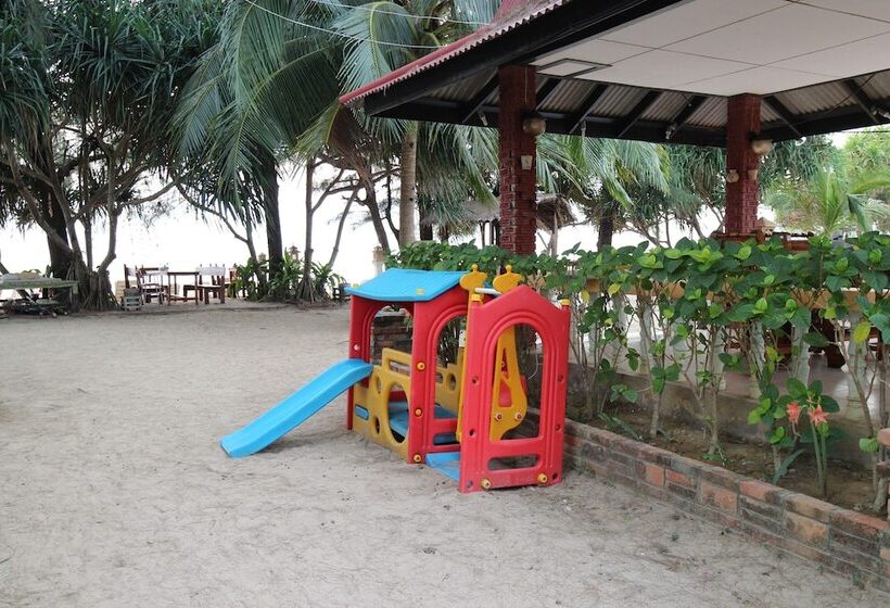 Отель Lanta Villa Resort