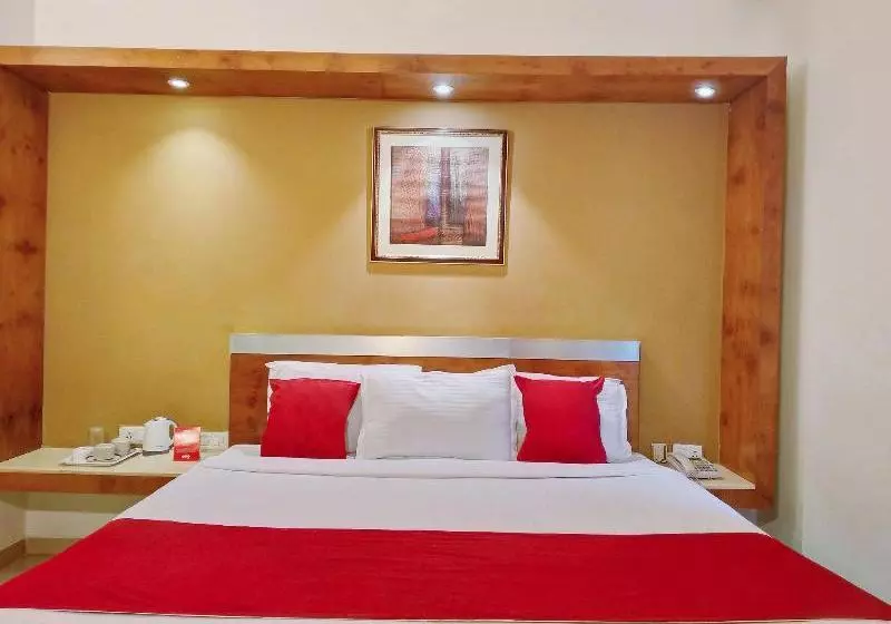 ホテル Oyo Rooms Indiranagar 100 Ft Road