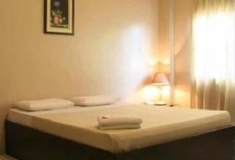 فندق Toilena Room And Board