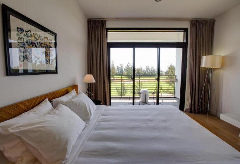 Montgomerie Links Hotel & Villas