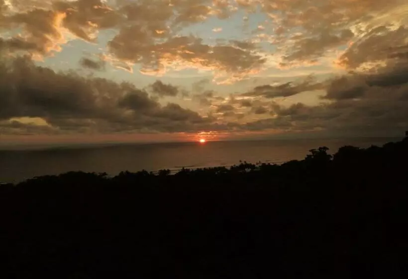 ペンション Vista Naranja Ocean View House