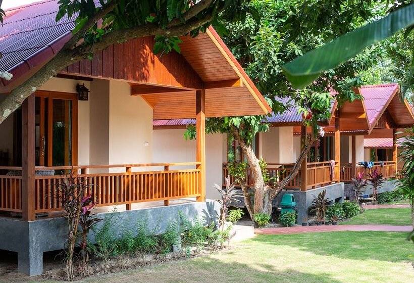 リゾートホテル Nice Beach Bungalow