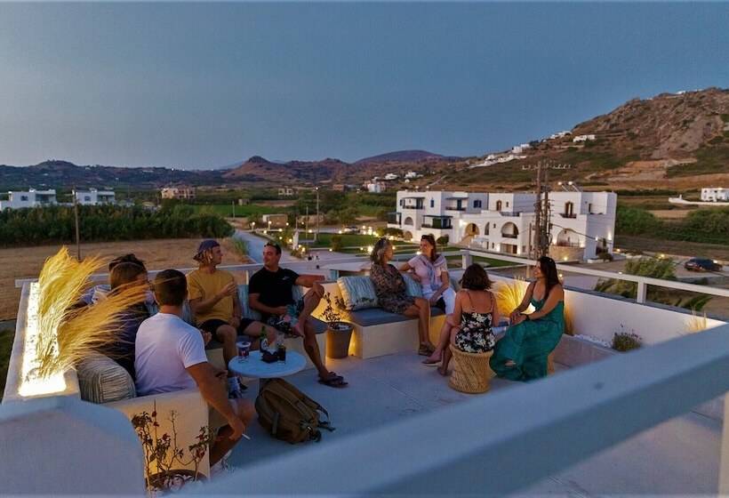 Studios Vrettos Beachfront