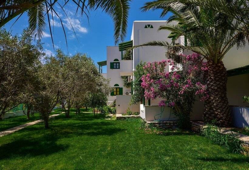 Studios Vrettos Beachfront