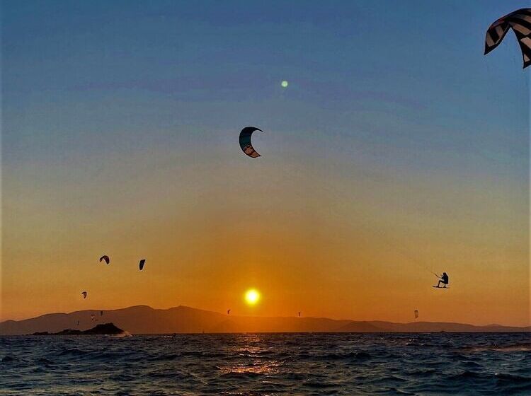 Studios Vrettos Beachfront