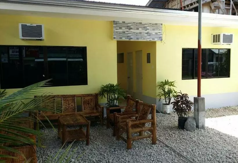 Cheri Backpackers Hostel