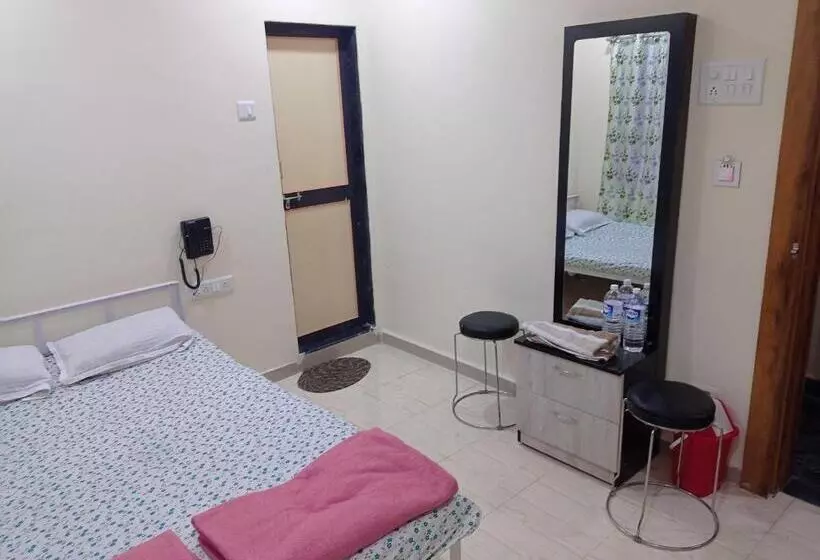 Spot On Hotel Nakshatra