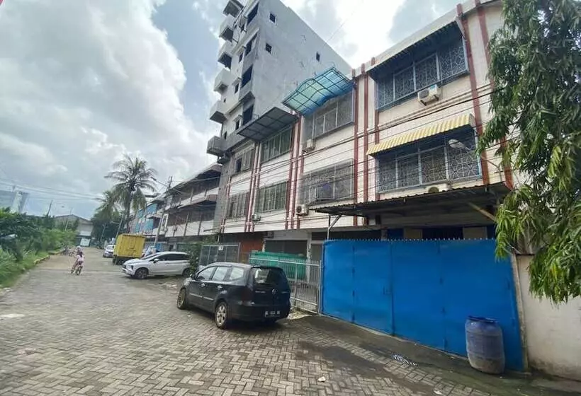 هتل Bulusaraung Homestay Makassar