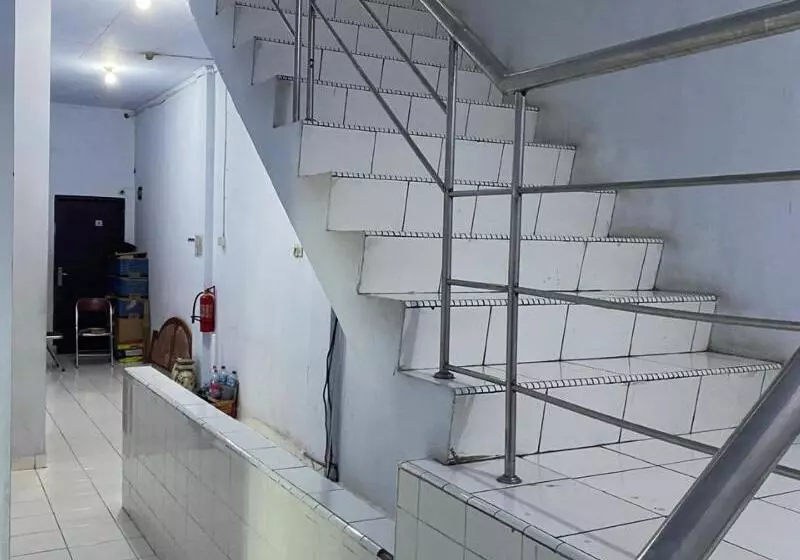 هتل Bulusaraung Homestay Makassar